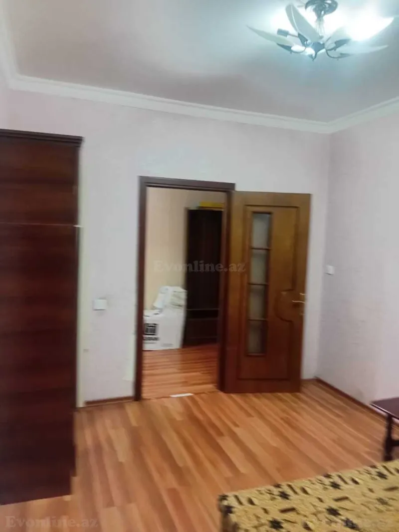 Kirayə verilir 2 otaqlı Mənzil Köhnə tikili 60 m² Xətai r. - şəkil 5