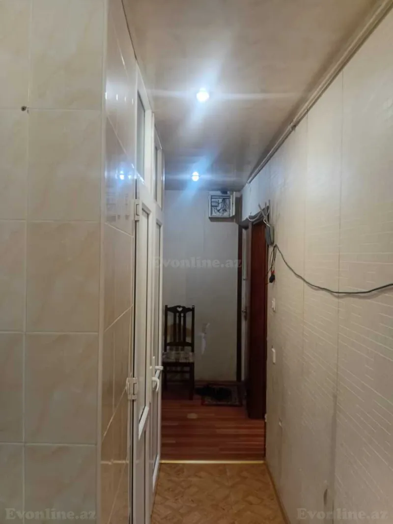 Kirayə verilir 2 otaqlı Mənzil Köhnə tikili 60 m² Xətai r. - şəkil 7