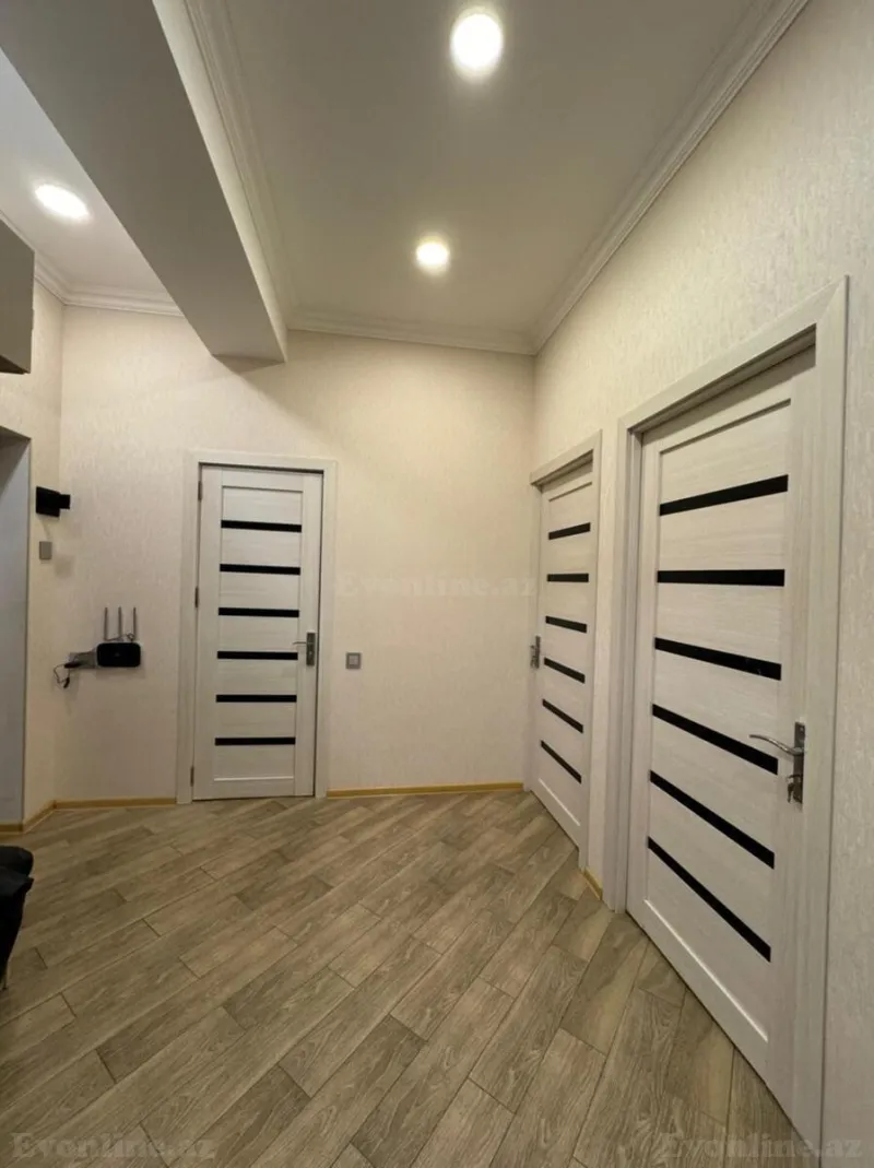 Kirayə verilir 2 otaqlı Mənzil Yeni tikili 60 m² İnşaatçılar m. - şəkil 5