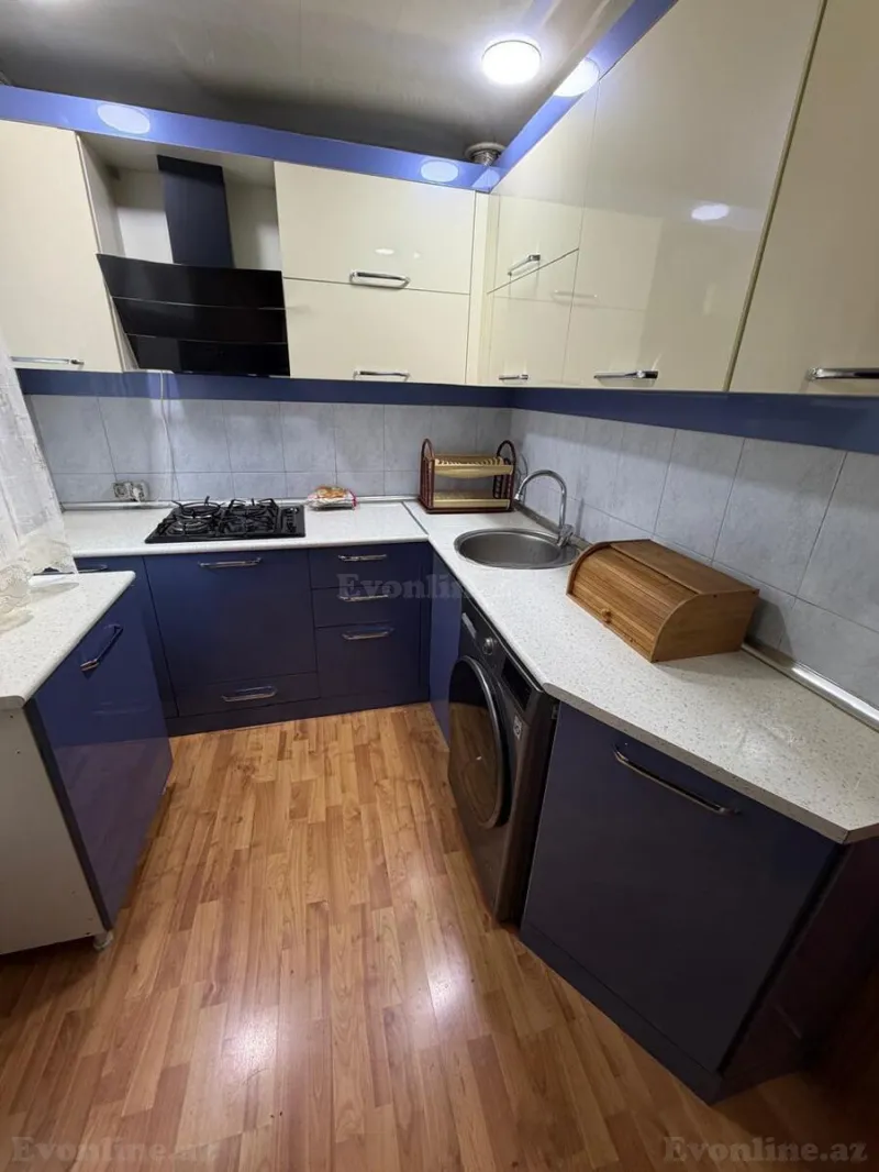 Satılır 3 otaqlı Mənzil Köhnə tikili 70 m² Nizami m. - şəkil 8
