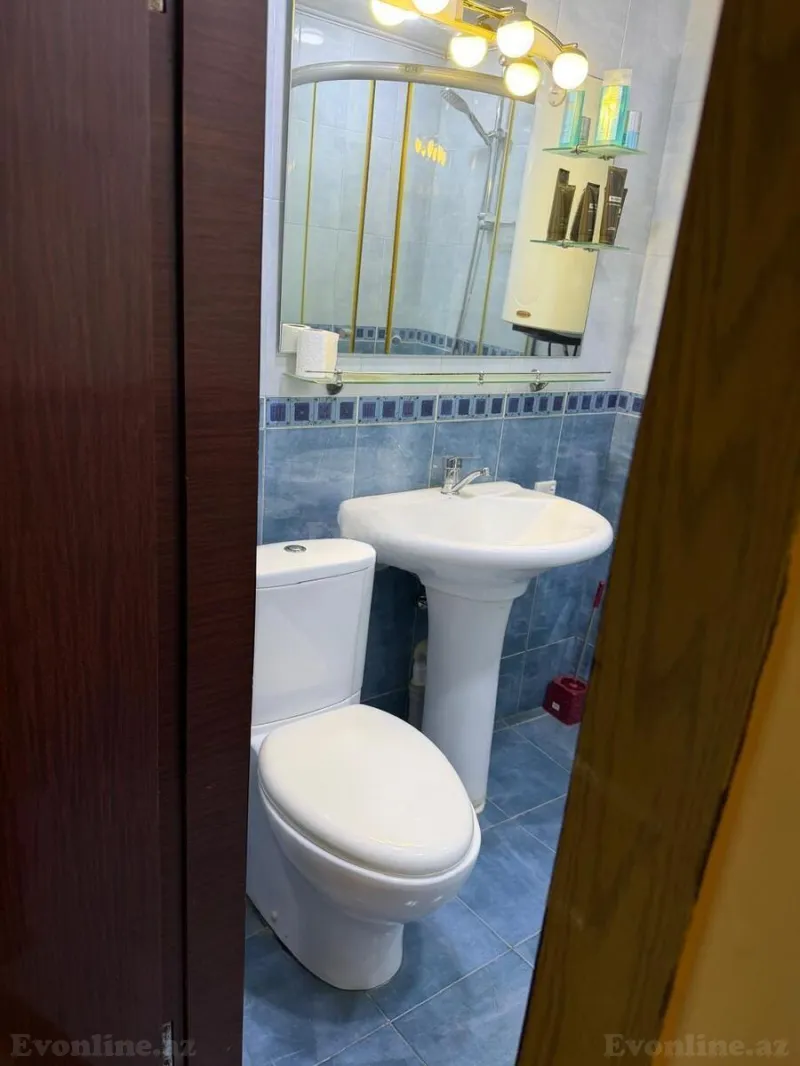 Satılır 3 otaqlı Mənzil Köhnə tikili 70 m² Nizami m. - şəkil 19