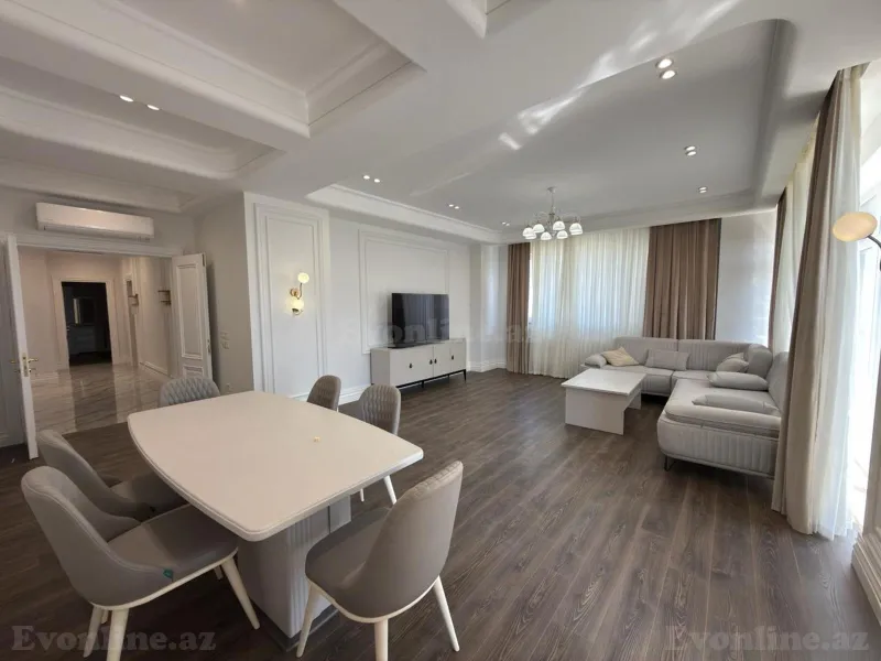 4 otaqlı Mənzil 210 m² Ağ şəhər Kirayə verilir