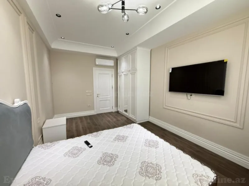 Kirayə verilir 4 otaqlı Mənzil Yeni tikili 210 m² Ağ şəhər - şəkil 12