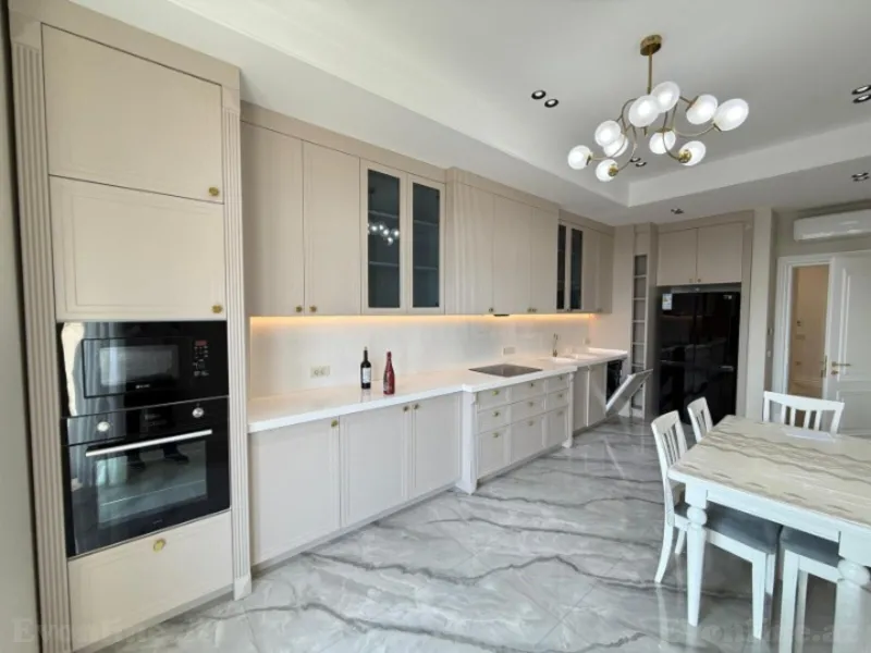 Kirayə verilir 4 otaqlı Mənzil Yeni tikili 210 m² Ağ şəhər - şəkil 20
