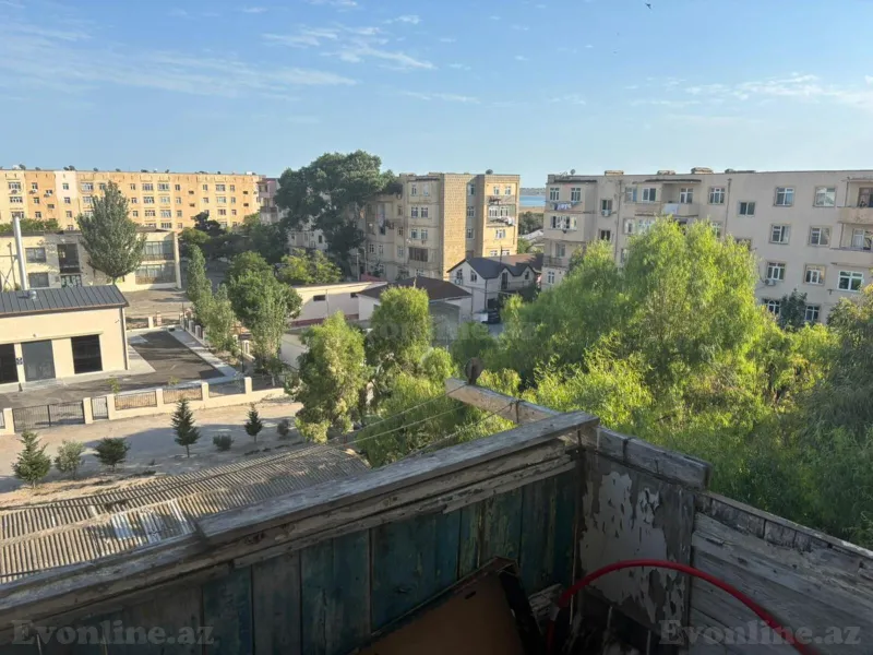 4 otaqlı Mənzil 100.4 m² Pirallahı r. Satılır