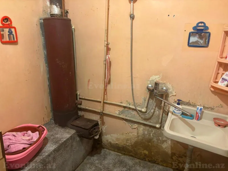 Satılır 4 otaqlı Mənzil Köhnə tikili 100.4 m² Pirallahı r. - şəkil 9