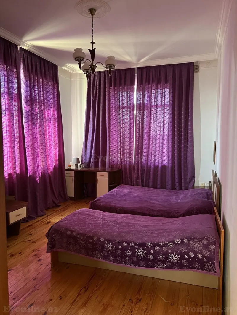 Satılır 7 otaqlı Həyət evi 370 m² Badamdar - şəkil 18