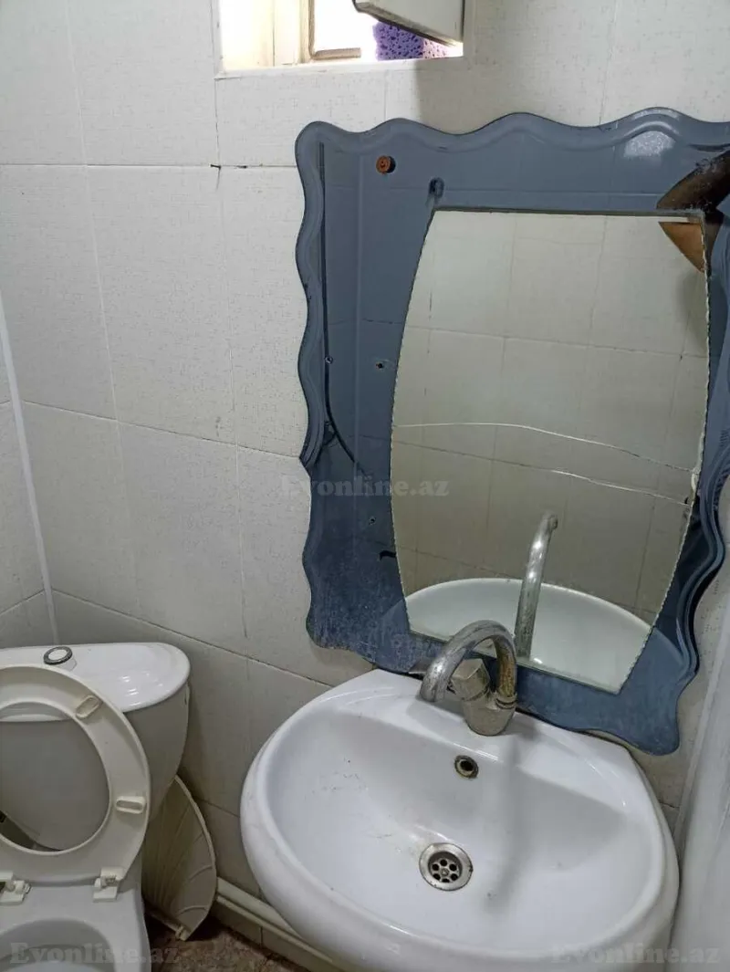 Kirayə verilir 1 otaqlı Həyət evi 30 m² Azadlıq prospekti m. - şəkil 4