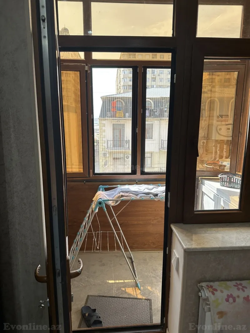Satılır 2 otaqlı Mənzil Köhnə tikili 80 m² Xırdalan - şəkil 12
