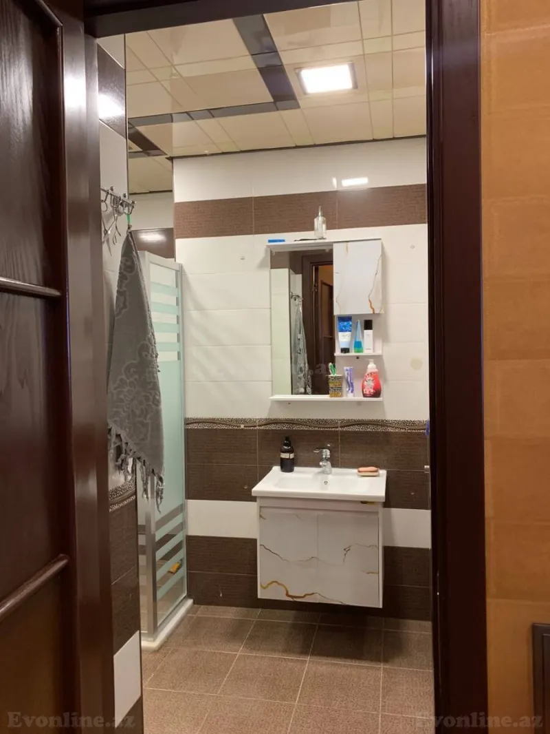 Satılır 2 otaqlı Mənzil Yeni tikili 109 m² Neftçilər m. - şəkil 16