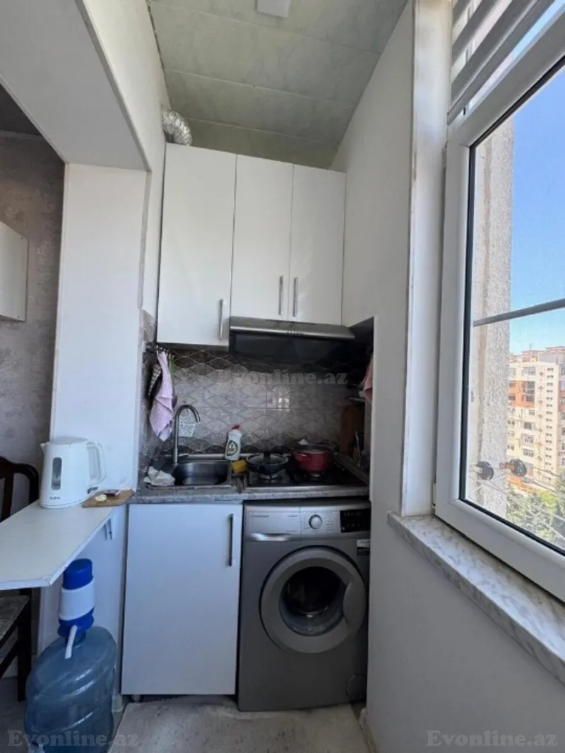 Satılır 2 otaqlı Mənzil Köhnə tikili 45 m² Yeni Günəşli - şəkil 4