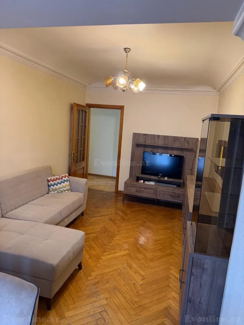 Satılır 3 otaqlı Mənzil Köhnə tikili 75 m² Nizami m. - şəkil 4