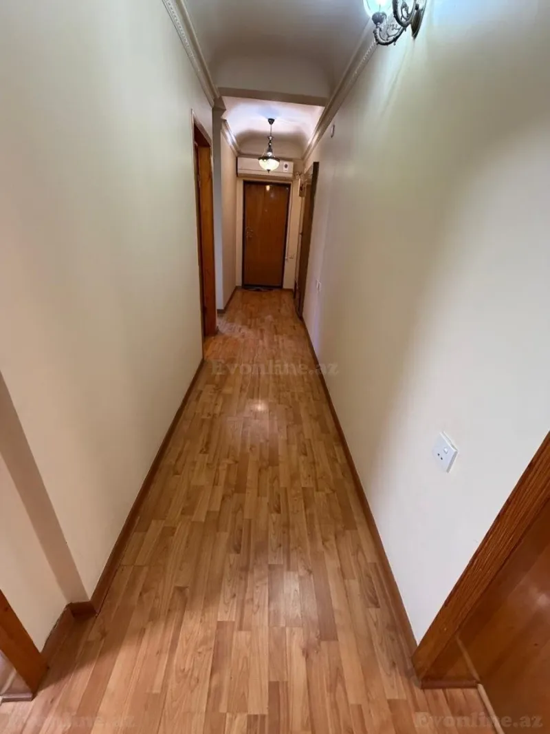 Satılır 3 otaqlı Mənzil Köhnə tikili 75 m² Nizami m. - şəkil 8
