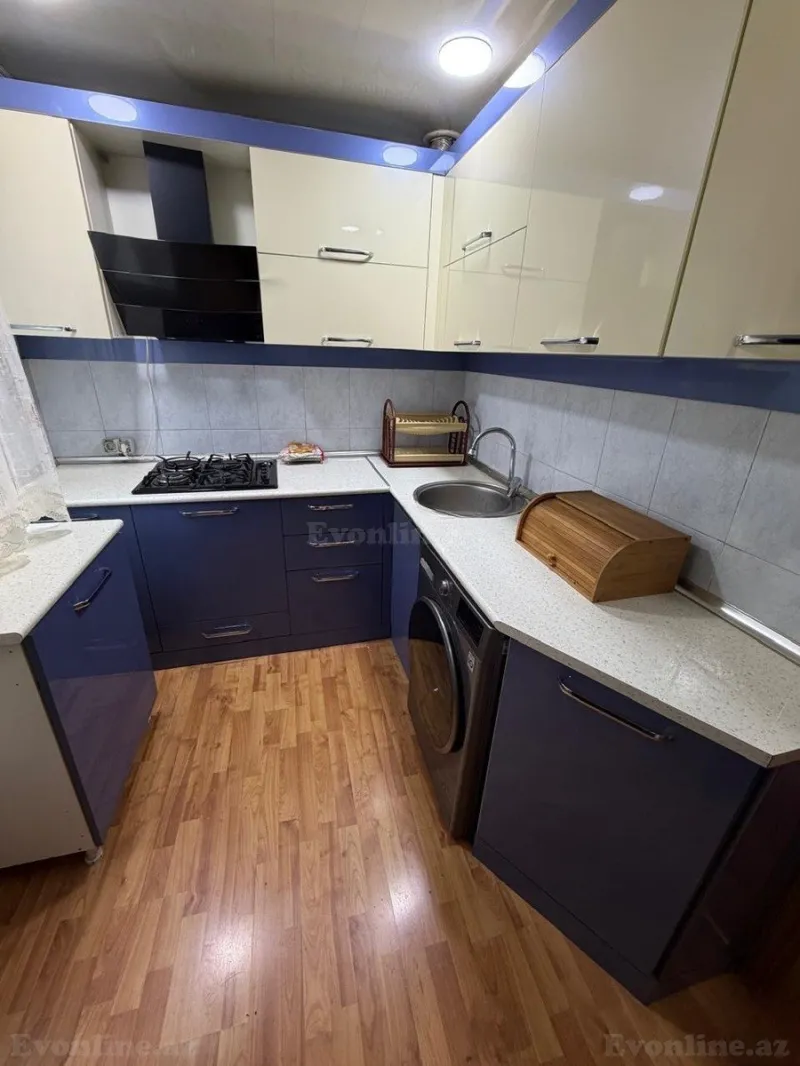Satılır 3 otaqlı Mənzil Köhnə tikili 75 m² Nizami m. - şəkil 10
