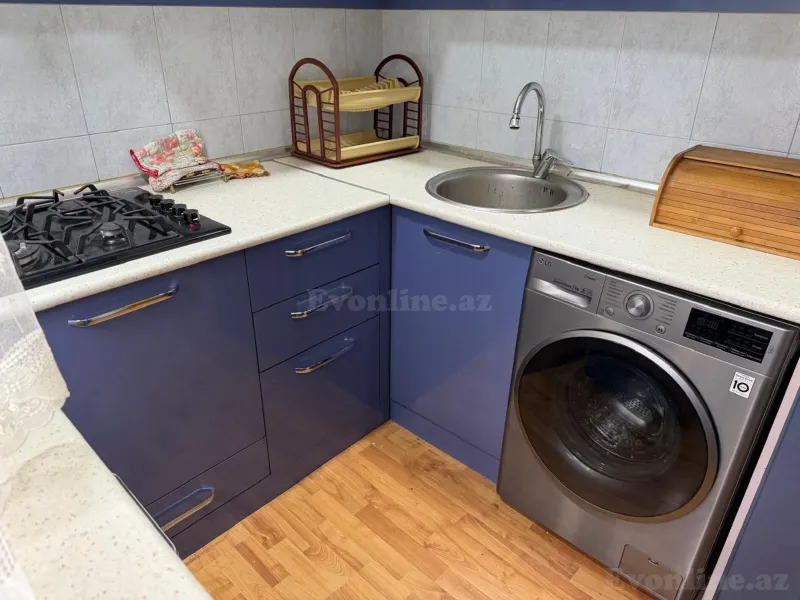 Satılır 3 otaqlı Mənzil Köhnə tikili 75 m² Nizami m. - şəkil 12