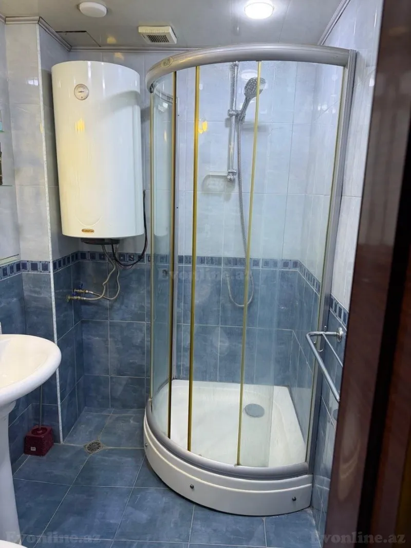 Satılır 3 otaqlı Mənzil Köhnə tikili 75 m² Nizami m. - şəkil 14