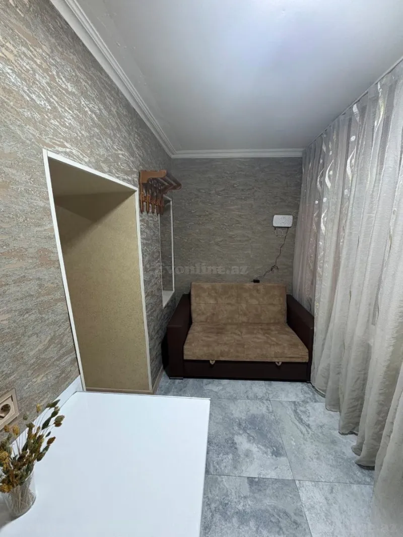 Kirayə verilir 2 otaqlı Mənzil Köhnə tikili 45 m² Sahil m.