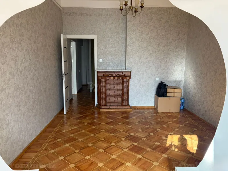 Kirayə verilir Ofis 180 m² Nəsimi r. - şəkil 4