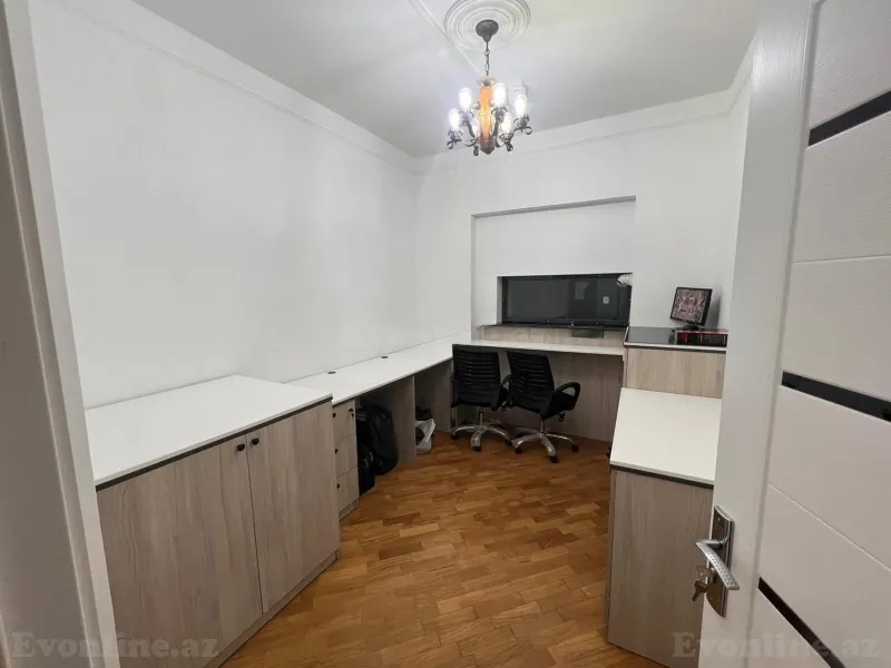 Kirayə verilir Ofis 180 m² Nəsimi r. - şəkil 15