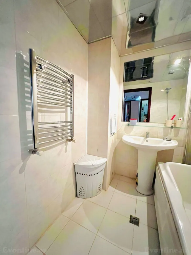 Satılır 2 otaqlı Mənzil Yeni tikili 78 m² Neftçilər m. - şəkil 20