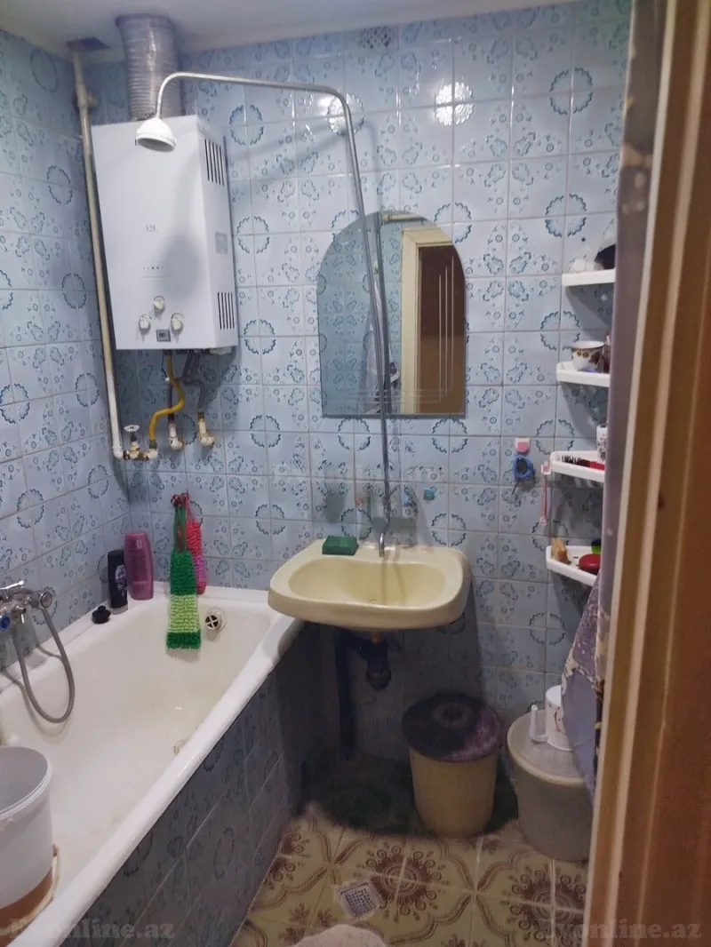 Satılır 4 otaqlı Mənzil Köhnə tikili 80 m² Avtovağzal m. - şəkil 10