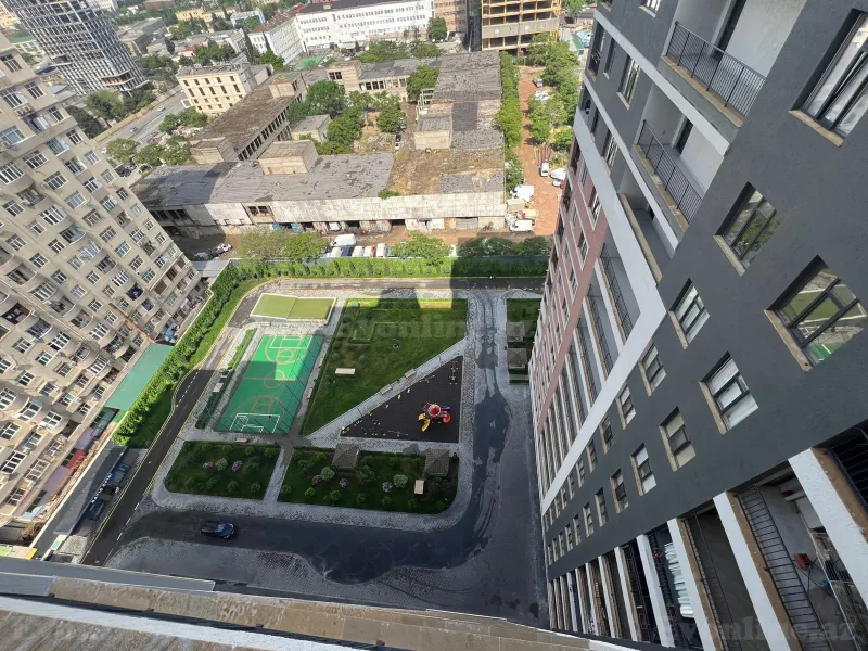 Satılır 4 otaqlı Mənzil Yeni tikili 240 m² 8 Noyabr m. - şəkil 3