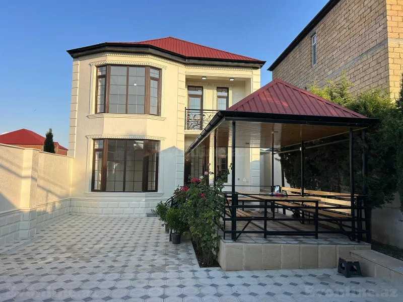 5 otaqlı Həyət evi 180 m² Masazır Satılır