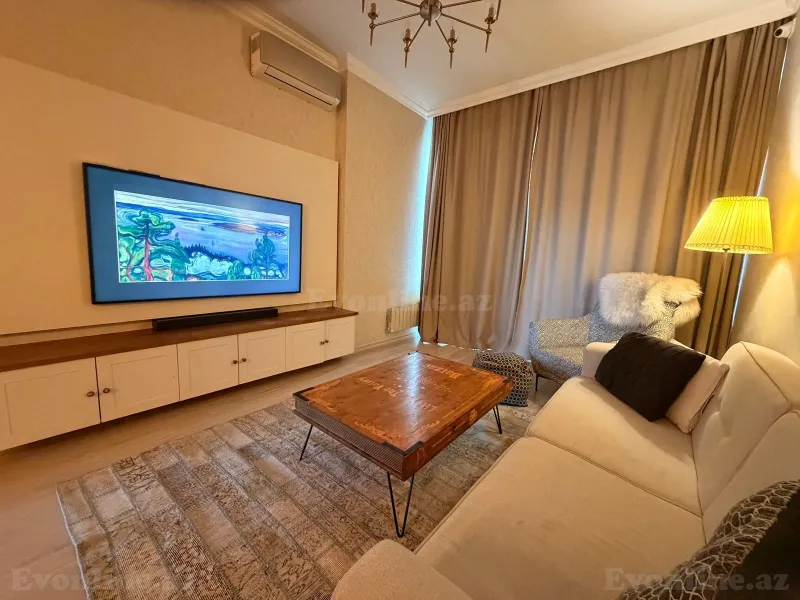 Satılır 3 otaqlı Mənzil Yeni tikili 105 m² 20 Yanvar m.
