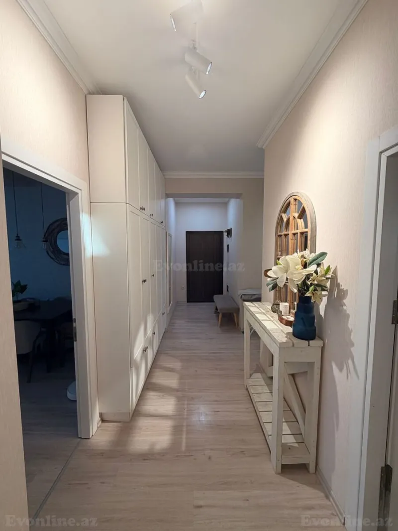 Satılır 3 otaqlı Mənzil Yeni tikili 105 m² 20 Yanvar m. - şəkil 3