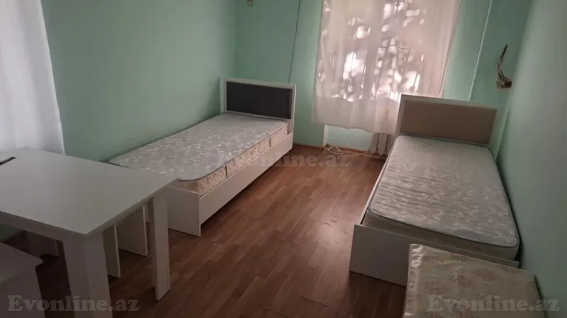 Kirayə verilir 1 otaqlı Mənzil Köhnə tikili 35 m² İnşaatçılar m.