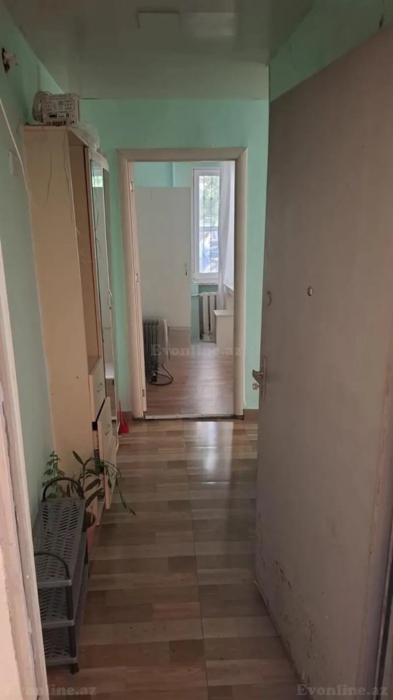 Kirayə verilir 1 otaqlı Mənzil Köhnə tikili 35 m² İnşaatçılar m. - şəkil 2