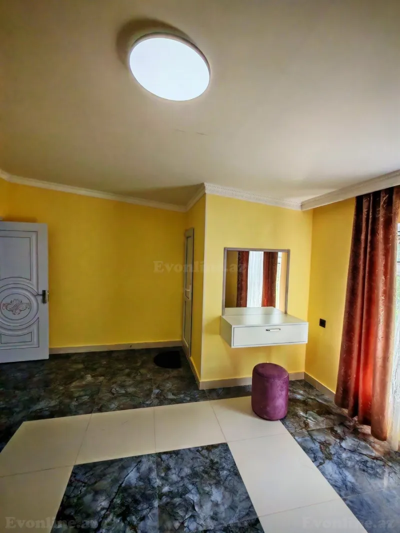 Kirayə verilir 4 otaqlı Həyət evi 150 m² Qəbələ - şəkil 9