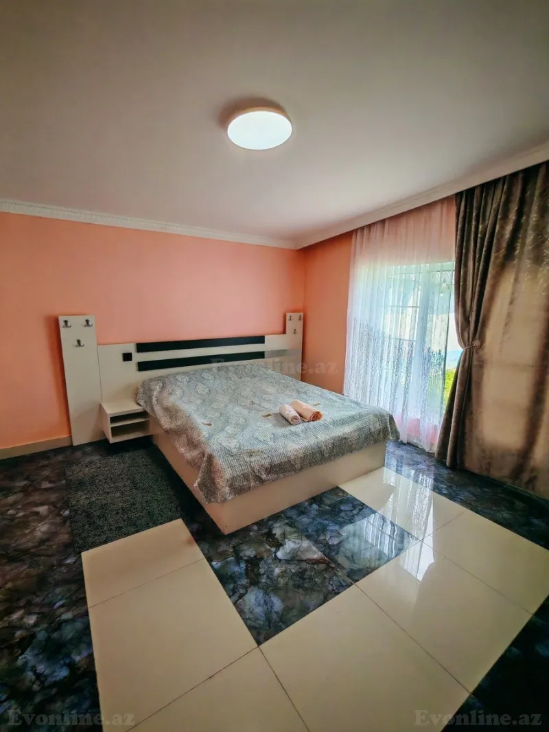 Kirayə verilir 4 otaqlı Həyət evi 150 m² Qəbələ - şəkil 13