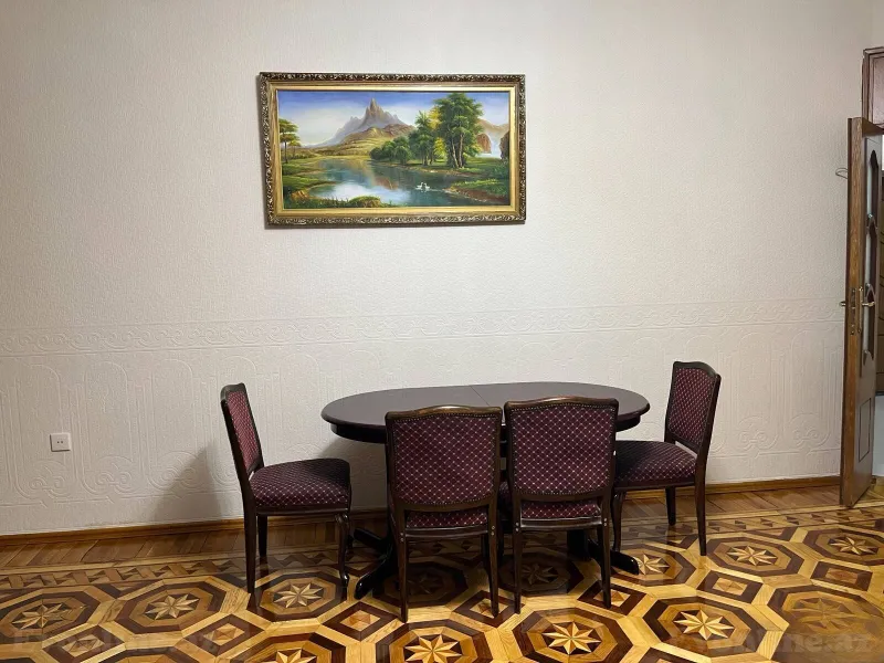 Kirayə verilir 2 otaqlı Mənzil Köhnə tikili 70 m² Nərimanov r. - şəkil 3