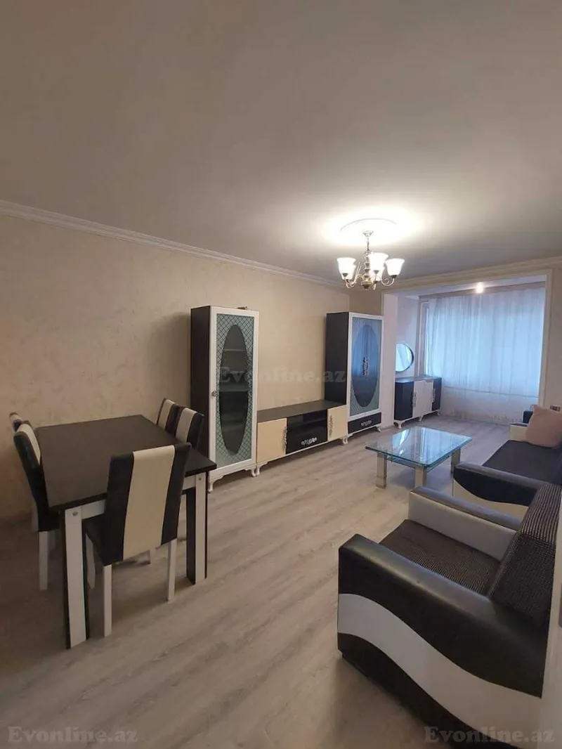 Satılır 3 otaqlı Mənzil Köhnə tikili 80 m² Gənclik m. - şəkil 2