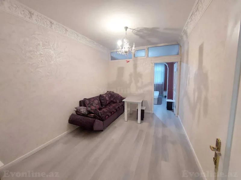 Satılır 2 otaqlı Mənzil Köhnə tikili 40 m² 7-ci mikrorayon - şəkil 7