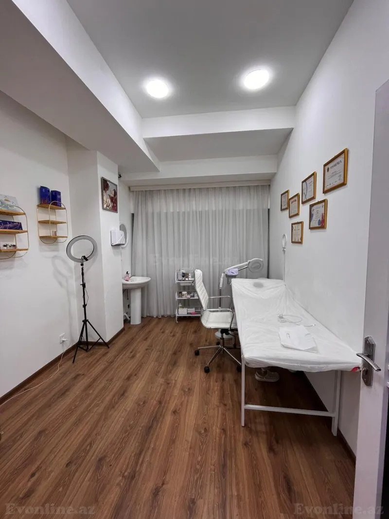 Kirayə verilir Ofis 18 m² Sahil m. - şəkil 4