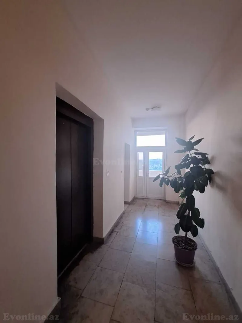 2 otaqlı Mənzil 63 m² Xətai r. Satılır