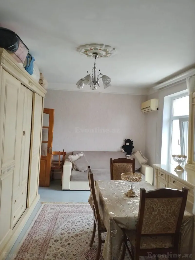 Satılır 2 otaqlı Mənzil Köhnə tikili 35 m² İnşaatçılar m. - şəkil 3