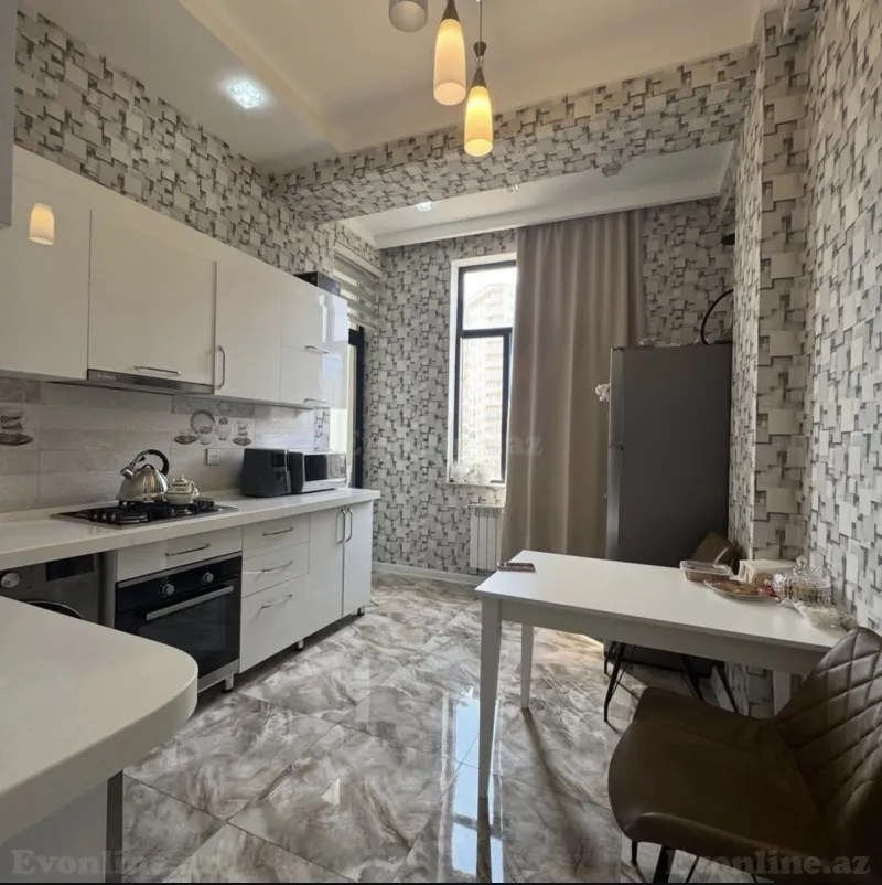 Satılır 3 otaqlı Mənzil Yeni tikili 95 m² İnşaatçılar m. - şəkil 7