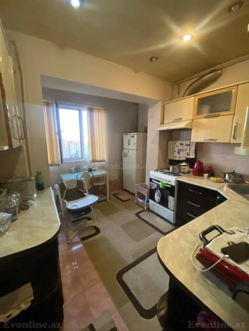 Satılır 2 otaqlı Mənzil Köhnə tikili 80 m² Memar Əcəmi m. - şəkil 6