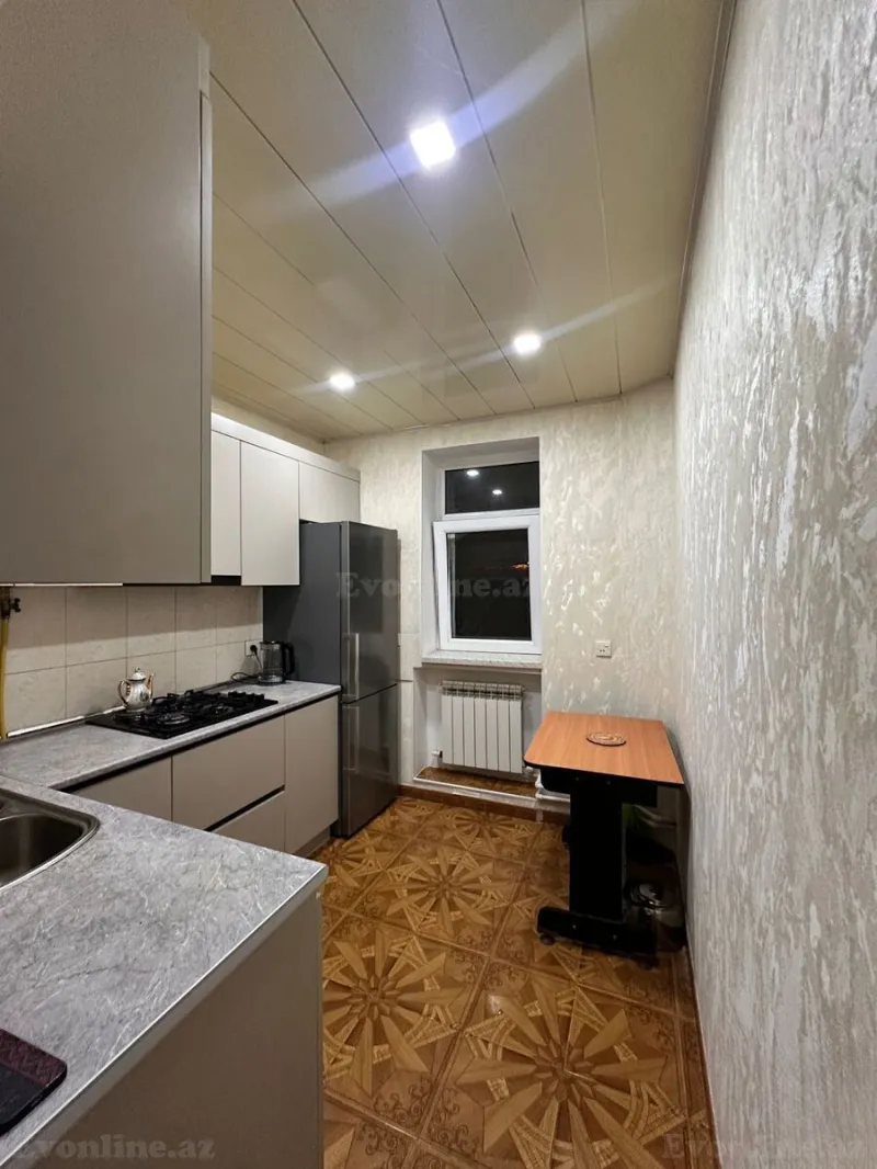 Satılır 2 otaqlı Mənzil Köhnə tikili 56 m² Badamdar - şəkil 5