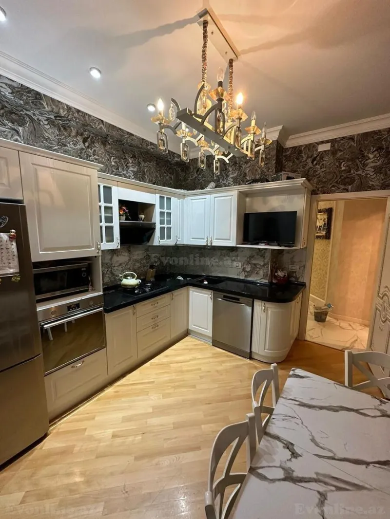 Satılır 3 otaqlı Mənzil Yeni tikili 125 m² Nərimanov r. - şəkil 6