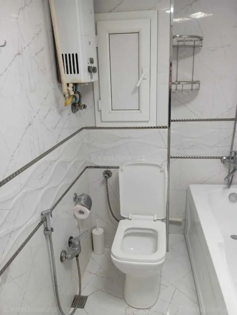 Satılır 3 otaqlı Mənzil Köhnə tikili 60 m² Əhmədli m. - şəkil 13