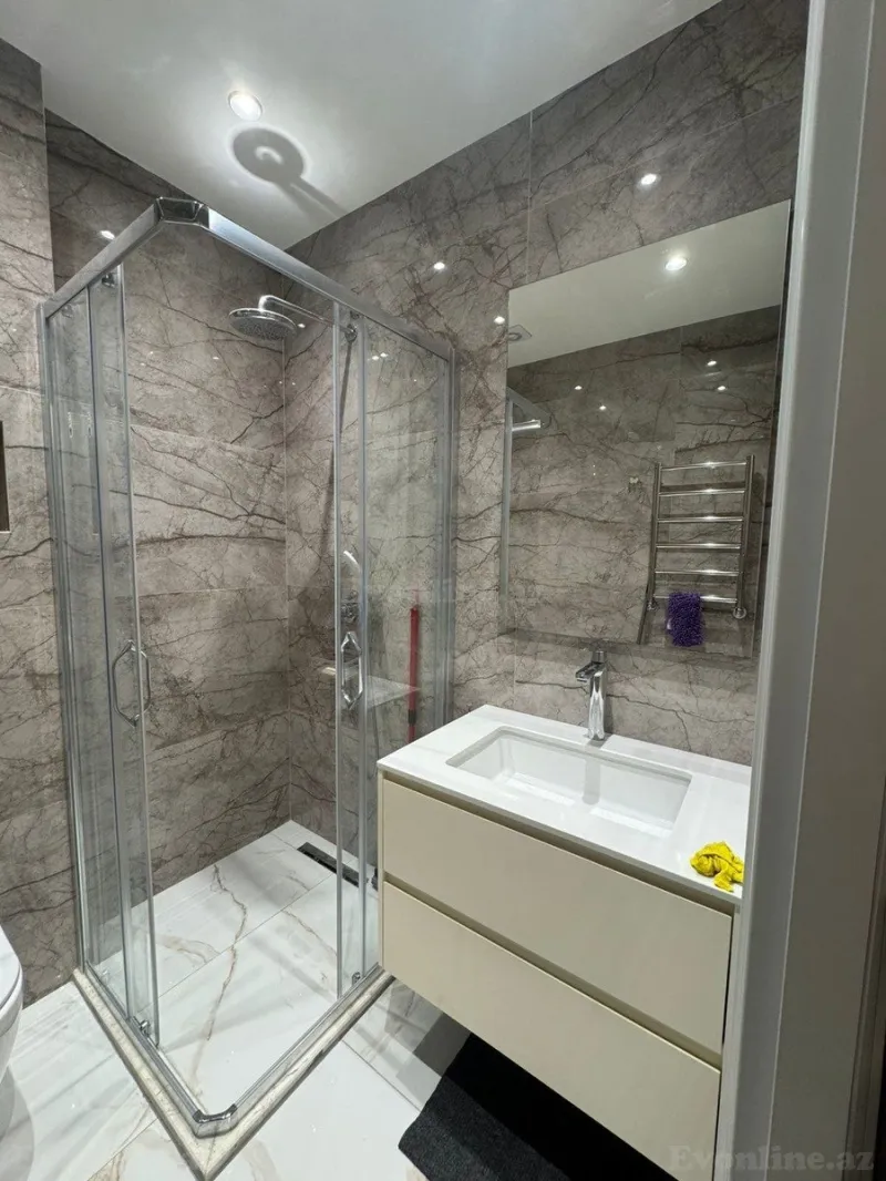 Kirayə verilir 3 otaqlı Mənzil Yeni tikili 70 m² Bakmil m. - şəkil 7