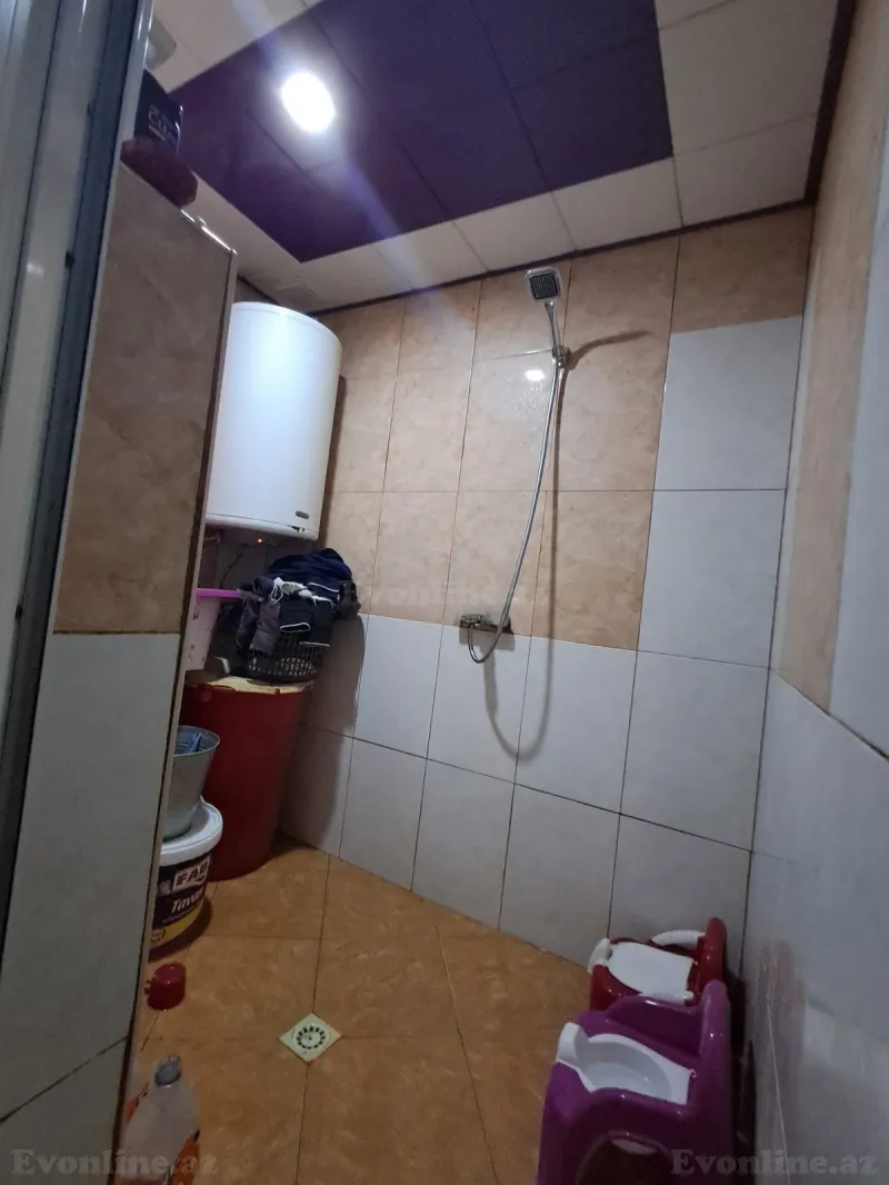 Satılır 3 otaqlı Həyət evi 65 m² İnşaatçılar m. - şəkil 17