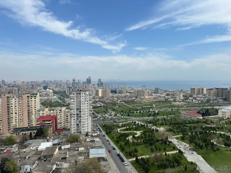 Kirayə verilir 4 otaqlı Mənzil Yeni tikili 190 m² Elmlər Akademiyası m.