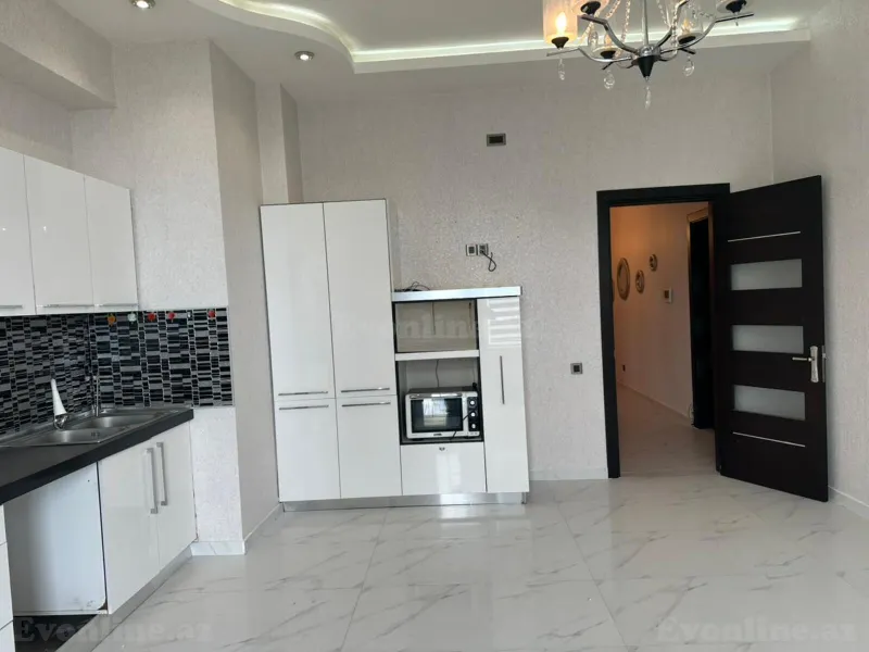Kirayə verilir 4 otaqlı Mənzil Yeni tikili 190 m² Elmlər Akademiyası m. - şəkil 9
