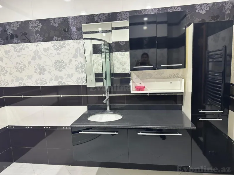 Kirayə verilir 4 otaqlı Mənzil Yeni tikili 190 m² Elmlər Akademiyası m. - şəkil 12