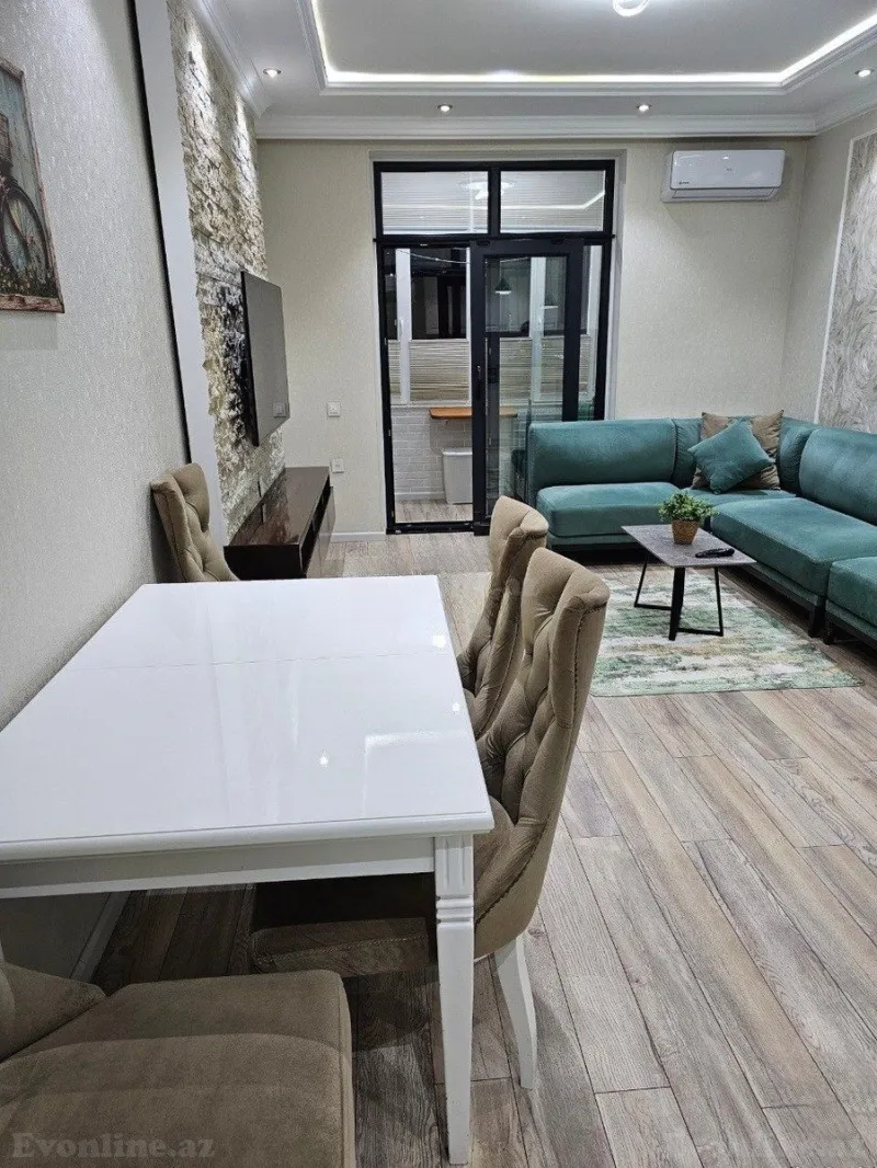 Kirayə verilir 2 otaqlı Mənzil Köhnə tikili 50 m² Sahil m. - şəkil 2